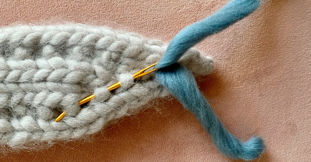 thread yarn through bumps